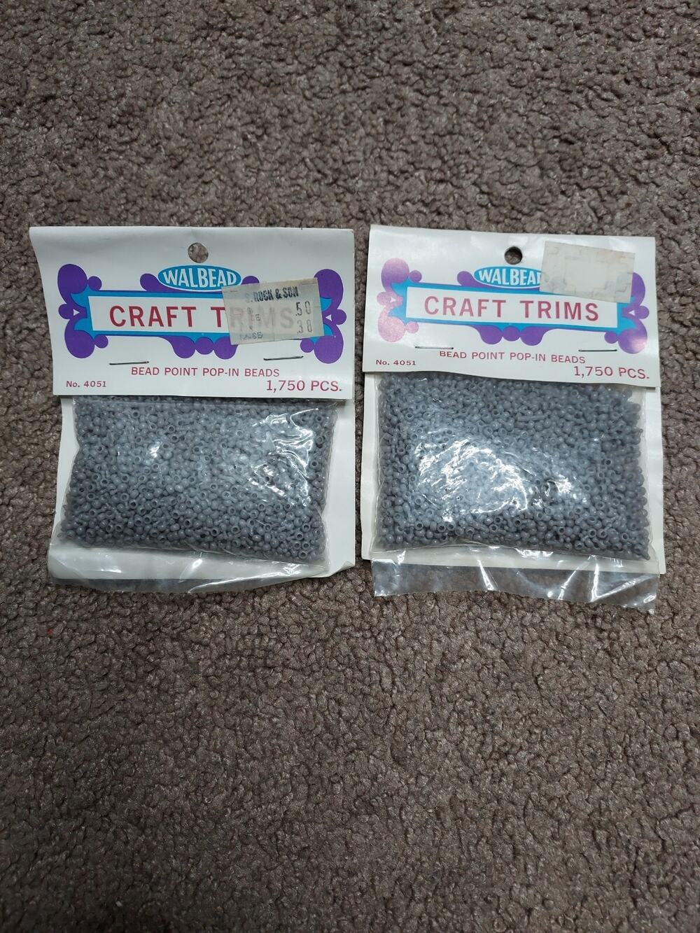 New Gray Walbead Craft Trims Bead Point Pop-in Beads Lot of 2